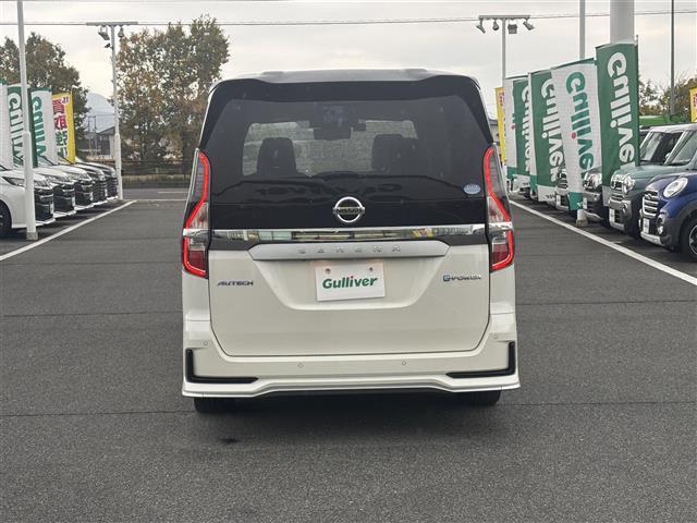 セレナ ｅ－パワー　オーテック　スポーツスペック　アルパイン１１型ナビ　１２．８型フリップダウンモニター　ナビ連動前後ドライブレコーダー　インテリジェントルームミラー　プロパイロット　ステアリングヒーター　シートヒーター　専用革シート　両側パワスラ（39枚目）