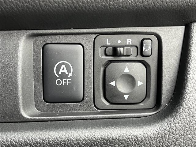 デイズ ハイウェイスターＸ　Ｖセレクション＋セーフティＩＩ　純正ナビ　フルセグＴＶ　衝突被害軽減システム　ＬＥＤヘッドライト　スマートキー　プッシュスタート　ＥＴＣ　電動格納ミラー　フォグライト　純正１４インチＡＷ　アイドリングストップ　革巻きステアリング（6枚目）