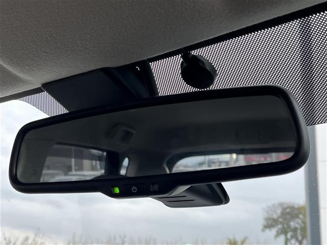 デイズ ハイウェイスターＸ　Ｖセレクション＋セーフティＩＩ　純正ナビ　フルセグＴＶ　衝突被害軽減システム　ＬＥＤヘッドライト　スマートキー　プッシュスタート　ＥＴＣ　電動格納ミラー　フォグライト　純正１４インチＡＷ　アイドリングストップ　革巻きステアリング（12枚目）