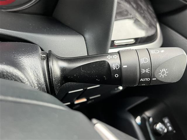 アルファード 2.5S タイプゴールド 純正9型ディスプレイオーディオ 純正12.1型フリップダウンモニター パワーバックドア AC100V コンビステアリング ハーフレザーシート 2列目オットマン コーナーセンサー フォグライト ETC(12枚目)