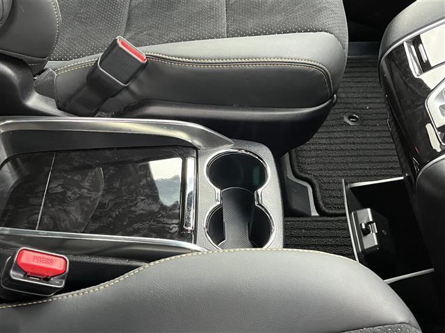 アルファード 2.5S タイプゴールド 純正9型ディスプレイオーディオ 純正12.1型フリップダウンモニター パワーバックドア AC100V コンビステアリング ハーフレザーシート 2列目オットマン コーナーセンサー フォグライト ETC(32枚目)