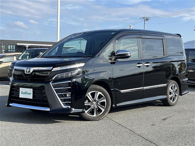 ヴォクシー ＺＳ　煌ＩＩ　ＡＬＰＩＮＥナビ（フルセグ／ＢＴ／ＣＤ／ＤＶＤ）／フリップダウンモニター／クルーズコントロール／バックカメラ／コーナーセンサー／衝突軽減／レーンキープ／後席サンシェード／両側パワスラ／ＥＴＣ／純正ＡＷ（19枚目）