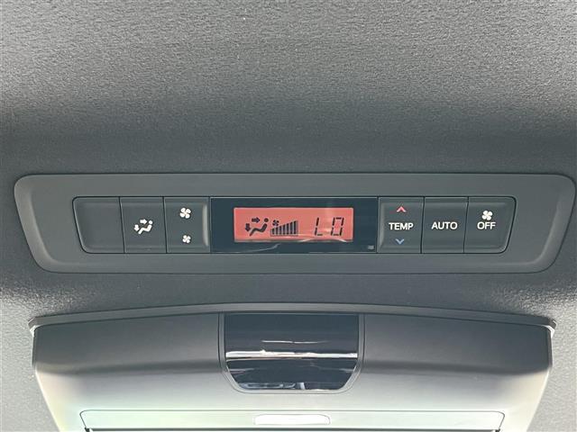 ヴォクシー ＺＳ　煌ＩＩ　ＡＬＰＩＮＥナビ（フルセグ／ＢＴ／ＣＤ／ＤＶＤ）／フリップダウンモニター／クルーズコントロール／バックカメラ／コーナーセンサー／衝突軽減／レーンキープ／後席サンシェード／両側パワスラ／ＥＴＣ／純正ＡＷ（25枚目）