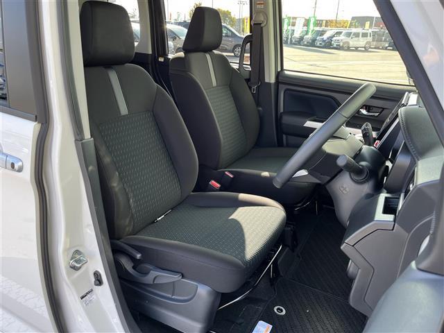 トール カスタムG ターボ 純正9インチディスプレイオーディオ(フルセグ/BT)/レーダークルーズコントロール/全方位/コーナーセンサー/衝突軽減/レーンキープ/両側パワスラ/後席サンシェード/LEDヘッドライト/純正AW(14枚目)