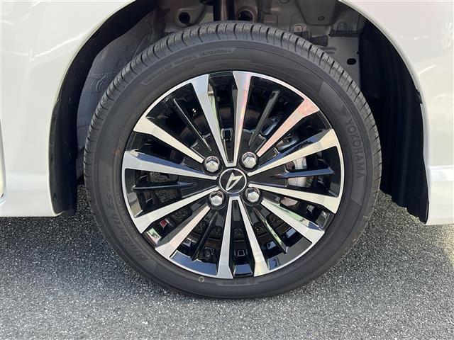 トール カスタムG ターボ 純正9インチディスプレイオーディオ(フルセグ/BT)/レーダークルーズコントロール/全方位/コーナーセンサー/衝突軽減/レーンキープ/両側パワスラ/後席サンシェード/LEDヘッドライト/純正AW(17枚目)