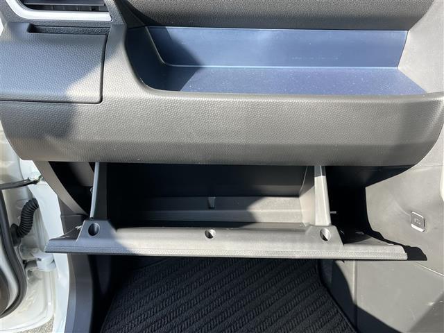 トール カスタムG ターボ 純正9インチディスプレイオーディオ(フルセグ/BT)/レーダークルーズコントロール/全方位/コーナーセンサー/衝突軽減/レーンキープ/両側パワスラ/後席サンシェード/LEDヘッドライト/純正AW(27枚目)