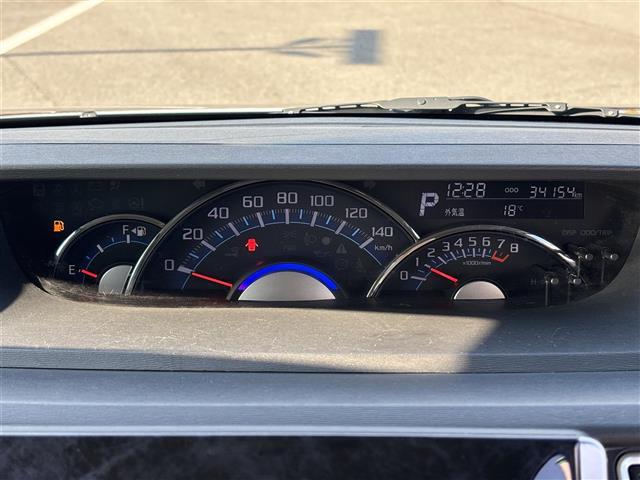 タント カスタムＸ　トップエディションＶＳ　ＳＡＩＩＩ　純正ナビ（フルセグ／ＢＴ／ＣＤ／ＤＶＤ）／全方位／コーナーセンサー／衝突軽減／レーンキープ／両側パワースライドドア／ハーフレザーシート／シートヒーター／後席サンシェード／ＬＥＤ／ドラレコ／ＥＴＣ（8枚目）