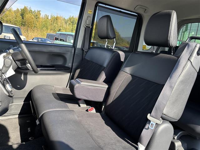 タント カスタムＸ　トップエディションＶＳ　ＳＡＩＩＩ　純正ナビ（フルセグ／ＢＴ／ＣＤ／ＤＶＤ）／全方位／コーナーセンサー／衝突軽減／レーンキープ／両側パワースライドドア／ハーフレザーシート／シートヒーター／後席サンシェード／ＬＥＤ／ドラレコ／ＥＴＣ（34枚目）