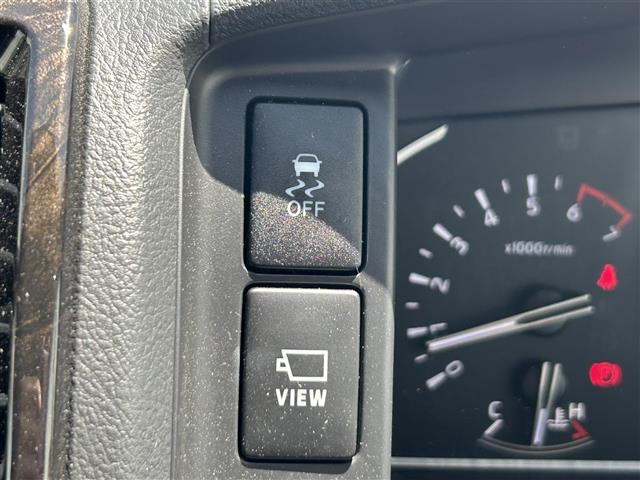 ハイエースバン スーパーＧＬ　ダーク　プライムＩＩ　ナビＴＶ　全方位カメラ　ベットキット　ＡＡＣ　ＥＴＣ　ドライブレコーダー　ＴＲＤフロントスポイラー　両側パワースライドドア　ラダーフレーム付き　１６インチアルミホイール　ＬＥＤヘッドライト　スマートキ（13枚目）
