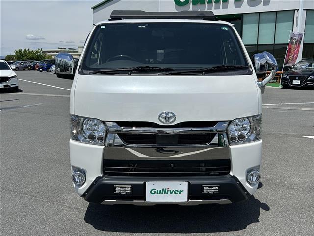 ハイエースバン スーパーＧＬ　ダーク　プライムＩＩ　ナビＴＶ　全方位カメラ　ベットキット　ＡＡＣ　ＥＴＣ　ドライブレコーダー　ＴＲＤフロントスポイラー　両側パワースライドドア　ラダーフレーム付き　１６インチアルミホイール　ＬＥＤヘッドライト　スマートキ（18枚目）