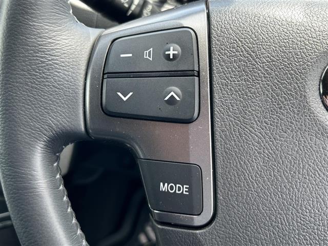 ハイエースバン スーパーＧＬ　ダーク　プライムＩＩ　ナビＴＶ　全方位カメラ　ベットキット　ＡＡＣ　ＥＴＣ　ドライブレコーダー　ＴＲＤフロントスポイラー　両側パワースライドドア　ラダーフレーム付き　１６インチアルミホイール　ＬＥＤヘッドライト　スマートキ（25枚目）