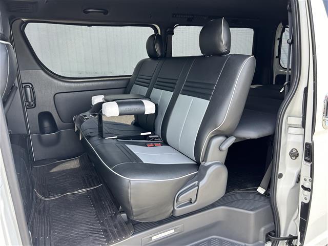 ハイエースバン スーパーＧＬ　ダーク　プライムＩＩ　ナビＴＶ　全方位カメラ　ベットキット　ＡＡＣ　ＥＴＣ　ドライブレコーダー　ＴＲＤフロントスポイラー　両側パワースライドドア　ラダーフレーム付き　１６インチアルミホイール　ＬＥＤヘッドライト　スマートキ（37枚目）