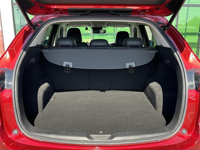 ＣＸ－５ ＸＤ　Ｌパッケージ　社外ナビ（フルセグ／ＢＴ／ＣＤ／ＤＶＤ）／ＢＯＳＥ／レーダークルーズコントロール／バックカメラ／コーナーセンサー／ＢＳＭ／衝突軽減／レーンキープ／レザーシート／電動リア／メモリーシート／シートヒーター（16枚目）