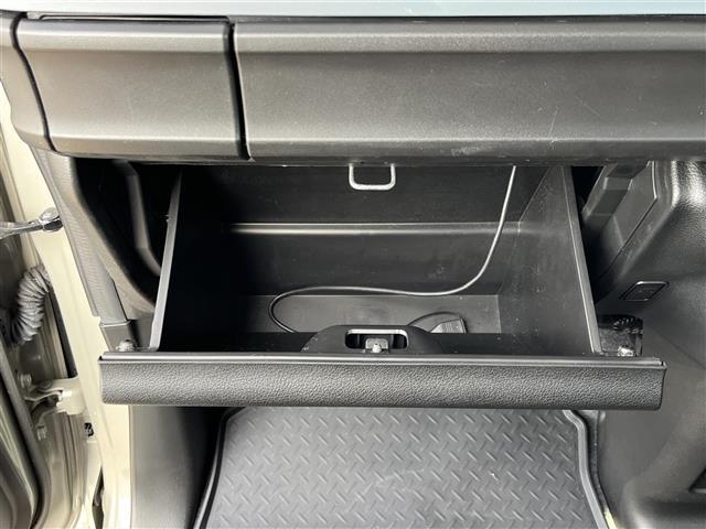 スペーシアベース ＸＦ　純正８インチナビ（フルセグ／ＢＴ／ＣＤ／ＤＶＤ）／レーダークルーズコントロール／全方位／コーナーセンサー／衝突軽減／レーンキープ／片側パワスラ／シートヒーター／後席サンシェード／ベースキャリア（30枚目）