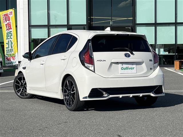 アクア Ｇ　Ｇ’ｓ　純正７インチナビ／クルーズコントロール／バックカメラ／横滑り防止／ハーフレザーシート／シートヒーター／オートライト／ＬＥＤヘッドライト／電動格納ミラー／ドラレコ／ＥＴＣ／純正ＡＷ／スペアキー（20枚目）