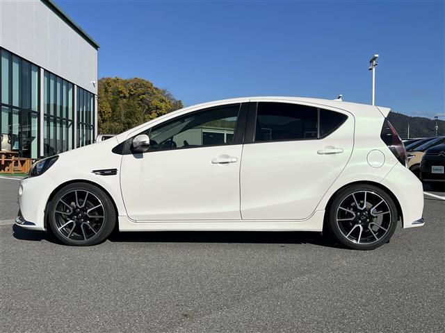 アクア Ｇ　Ｇ’ｓ　純正７インチナビ／クルーズコントロール／バックカメラ／横滑り防止／ハーフレザーシート／シートヒーター／オートライト／ＬＥＤヘッドライト／電動格納ミラー／ドラレコ／ＥＴＣ／純正ＡＷ／スペアキー（41枚目）