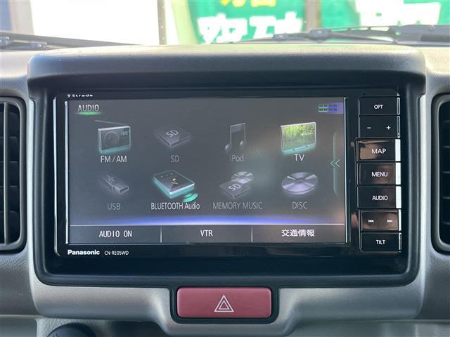 エブリイワゴン PZターボスペシャル Panasonicナビ(フルセグ/BT/CD/DVD)/バックカメラ/衝突軽減/横滑り防止/両側パワースライドドア/オートステップ/オートライト/電動格納ミラー/ステアリングスイッチ/純正AW(4枚目)