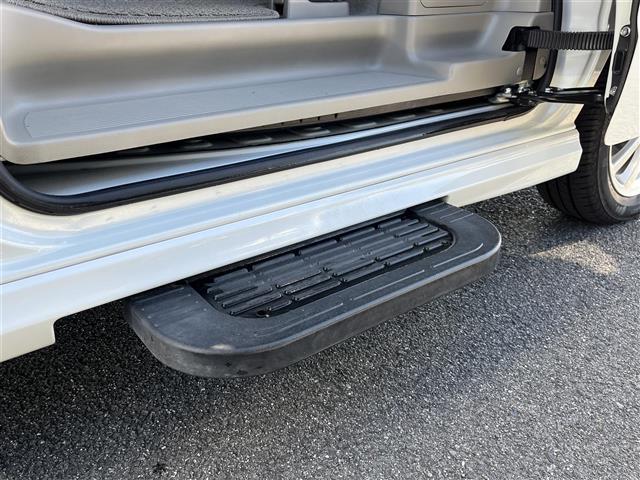 エブリイワゴン PZターボスペシャル Panasonicナビ(フルセグ/BT/CD/DVD)/バックカメラ/衝突軽減/横滑り防止/両側パワースライドドア/オートステップ/オートライト/電動格納ミラー/ステアリングスイッチ/純正AW(41枚目)