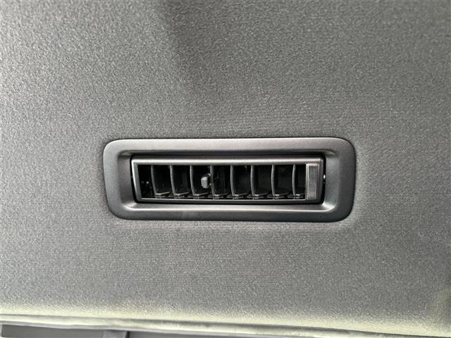 ヴォクシー ハイブリッドZS 煌III carrozzeria9インチナビ(フルセグ/BT/CD/DVD)/クルーズコントロール/バックカメラ/コーナーセンサー/衝突軽減/両側パワスラ/ハーフレザー/後席サンシェード/シートヒーター(27枚目)