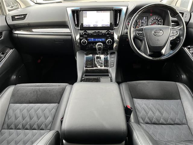 アルファード 2.5S Cパッケージ 純正ナビ バックモニター サイドモニター JBLサウンド HDMI フルセグテレビ サンルーフ フリップダウンモニター ステアリングヒーター シートヒーター ハーフレザーシート トヨタ―セーフティー(42枚目)