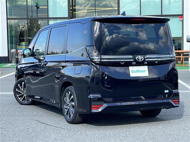 ヴォクシー S-Z 純正10.5インチディスプレイオーディオ(TV/BT)/純正フリップダウン/レーダークルーズコントロール/バックカメラ/BSM/両側パワスラ/電動リア/ハーフレザー/シートヒーター/後席サンシェード(43枚目)