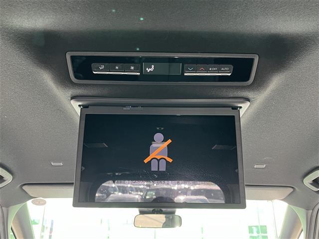 ヴォクシー S-Z 純正10.5インチディスプレイオーディオ(TV/BT)/純正フリップダウン/レーダークルーズコントロール/バックカメラ/コーナーセンサー/両側パワスラ/後席サンシェード/ハーフレザー/シートヒーター(5枚目)