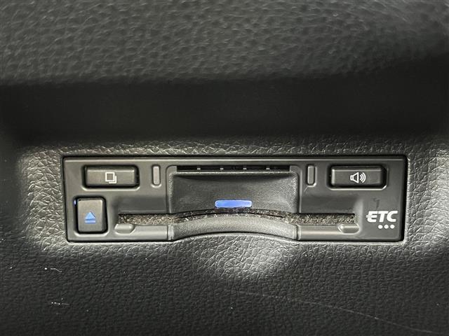 シエンタ ハイブリッドZ 純正10.5インチディスプレイオーディオ(TV/BT)/レーダークルーズコントロール/全方位/BSM/コーナーセンサー/衝突軽減/レーンキープ/両側パワスラ/シートヒーター/後席サンシェード/ETC(5枚目)