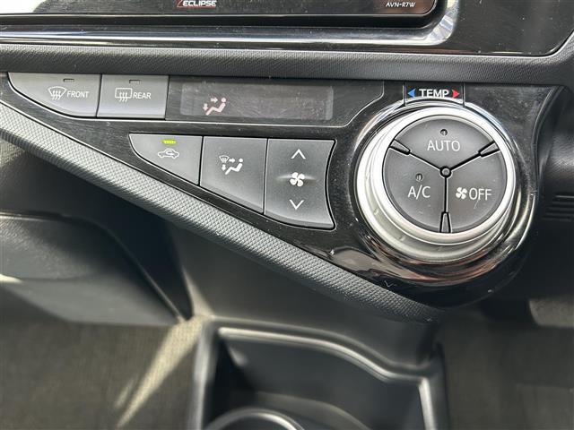 アクア Ｓ　ＥＣＬＩＰＳＥナビ（フルセグ／ＢＴ／ＣＤ／ＤＶＤ）／横滑り防止／オートライト／電動格納ミラー／プッシュスタート／オートエアコン／ＥＴＣ／純正ホイールキャップ／スマートキー／保証書（8枚目）