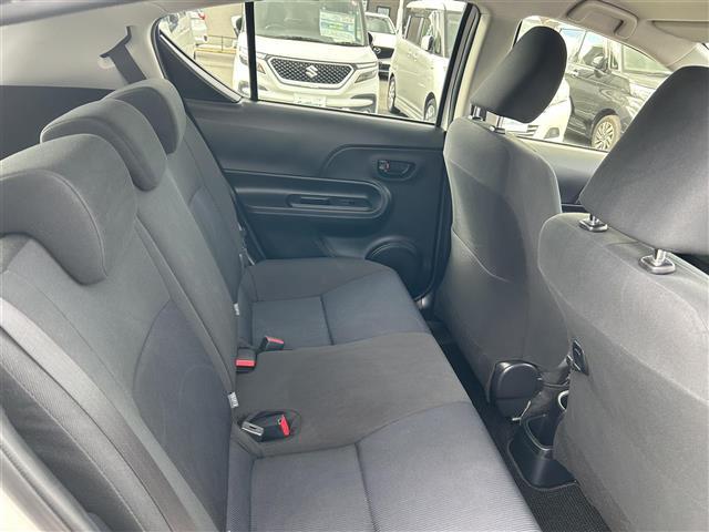 アクア Ｓ　ＥＣＬＩＰＳＥナビ（フルセグ／ＢＴ／ＣＤ／ＤＶＤ）／横滑り防止／オートライト／電動格納ミラー／プッシュスタート／オートエアコン／ＥＴＣ／純正ホイールキャップ／スマートキー／保証書（15枚目）