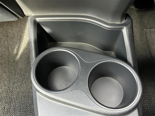 アクア Ｓ　ＥＣＬＩＰＳＥナビ（フルセグ／ＢＴ／ＣＤ／ＤＶＤ）／横滑り防止／オートライト／電動格納ミラー／プッシュスタート／オートエアコン／ＥＴＣ／純正ホイールキャップ／スマートキー／保証書（22枚目）