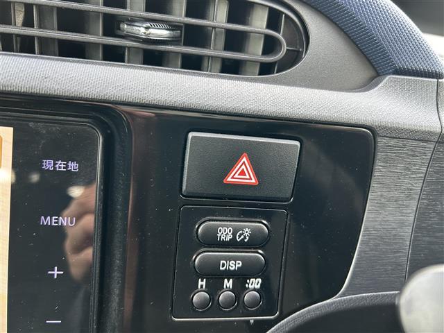 アクア Ｓ　ＥＣＬＩＰＳＥナビ（フルセグ／ＢＴ／ＣＤ／ＤＶＤ）／横滑り防止／オートライト／電動格納ミラー／プッシュスタート／オートエアコン／ＥＴＣ／純正ホイールキャップ／スマートキー／保証書（28枚目）