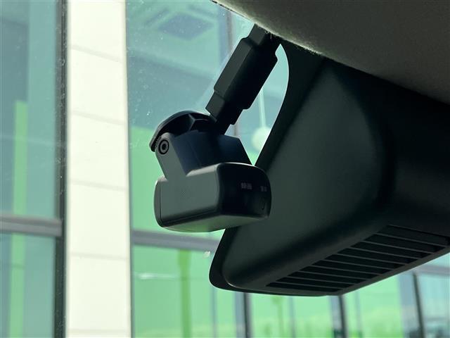 ルークス ハイウェイスター　Ｇターボプロパイロットエディション　純正９インチナビ（フルセグ／ＢＴ／ＣＤ／ＤＶＤ）／プロパイロット／全方位／コーナーセンサー／衝突軽減／レーンキープ／両側パワスラ／後席サンシェード／ＬＥＤヘッドライト／ＥＴＣ／前方ドラレコ／純正ＡＷ（6枚目）