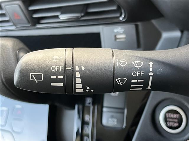 ルークス ハイウェイスター　Ｇターボプロパイロットエディション　純正９インチナビ（フルセグ／ＢＴ／ＣＤ／ＤＶＤ）／プロパイロット／全方位／コーナーセンサー／衝突軽減／レーンキープ／両側パワスラ／後席サンシェード／ＬＥＤヘッドライト／ＥＴＣ／前方ドラレコ／純正ＡＷ（25枚目）