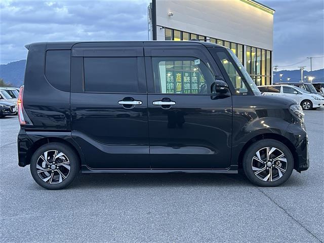 タント カスタムＸセレクション　純正ナビ（フルセグ／ＢＴ／ＣＤ／ＤＶＤ）／バックカメラ／コーナーセンサー／衝突軽減／レーンキープ／両側パワスラ／ハーフレザー／シートヒーター／後席サンシェード／ＬＥＤヘッドライト／ミラー型ドラレコ（38枚目）