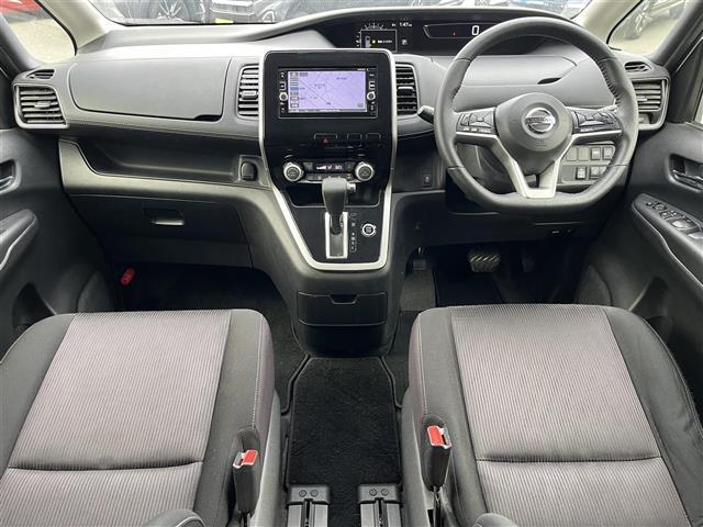 セレナ ハイウェイスター　Ｖセレクション　純正ナビ　フルセグ　ＤＶＤ　Ｂｌｕｅｔｏｏｔｈ　ＵＳＢ／ＡＵＸ　フリップダウンモニター　バックカメラ　クルーズコントロール　両側パワースライドドア　オートＬＥＤライト　衝突被害軽減ブレーキ　スペアキー（33枚目）