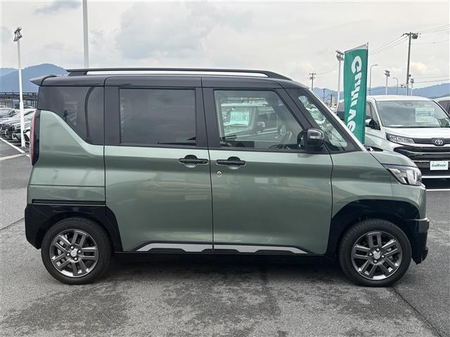 デリカミニ Ｔ　プレミアム　純正９インチナビ（ＢＴ）／レーダークルーズコントロール／アラウンドビュー／パドルシフト／コーナーセンサー／衝突軽減／両側パワスラ／ハーフレザー／シートヒーター／ステリングヒーター／後席サンシェード（41枚目）