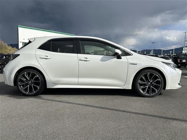 カローラスポーツ ハイブリッドＧ　Ｚ　Ｐａｎａｓｏｎｉｃナビ（フルセグ／ＢＴ／ＣＤ／ＤＶＤ）／レーダークルーズコントロール／バックカメラ／衝突軽減／レーンキープ／横滑り防止／ＬＥＤヘッドライト／オートライト／ＥＴＣ／純正１８インチＡＷ（38枚目）