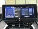 ハリアー Z レザーパッケージ 純正12.3インチディスプレイオーディオ/JBL/パノラマルーフ/レーダークルーズコントロール/バックカメラ/BSM/コーナーセンサー/電動リア/レザーシート/パワーシート/ヘッドアップディスプレイ 中古車画像_4