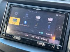 【ディスプレイオーディオ】スマホに接続すれば「Ａｐｐｌｅ　ＣａｒＰｌａｙ」または「Ａｎｄｒｏｉｄ　Ａｕｔｏ」から、アプリのナビや電話・メッセージ・音楽などが利用できます！／／ 4