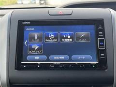 【ディスプレイオーディオ】スマホに接続すれば「Ａｐｐｌｅ　ＣａｒＰｌａｙ」または「Ａｎｄｒｏｉｄ　Ａｕｔｏ」から、アプリのナビや電話・メッセージ・音楽などが利用できます！／／ 4