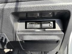 ����С����롼�פǤϼ��ץ᡼���������׼ּ�򤪼�갷�����Ƥ���ޤ��������󣴣���Ź�ޤκ߸ˤ��椫�餪���ͤ˥ԥå���ΰ������Ƥ��ޤ��� 4