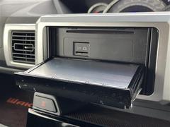 ����С����롼�פǤϼ��ץ᡼���������׼ּ�򤪼�갷�����Ƥ���ޤ��������󣴣���Ź�ޤκ߸ˤ��椫�餪���ͤ˥ԥå���ΰ������Ƥ��ޤ��� 4