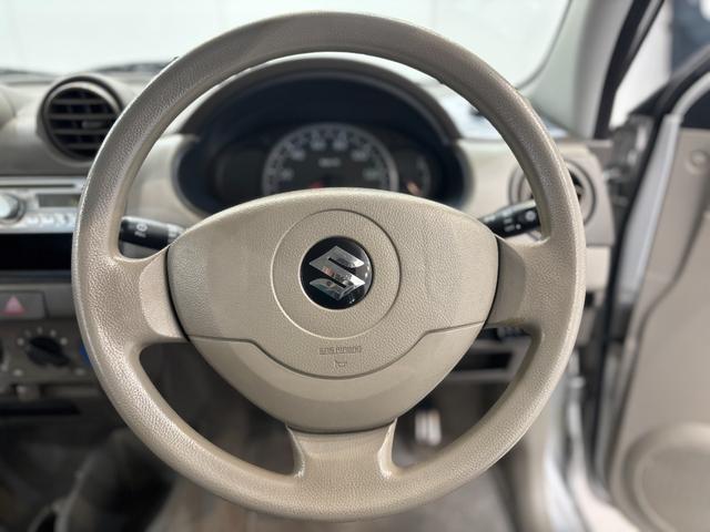 アルト アルト誕生30年記念車 ユーザー買取 キーレスエントリー MT 盗難防止システム CD 衝突安全ボディ エアコン パワーステアリング パワーウィンドウ(3枚目)