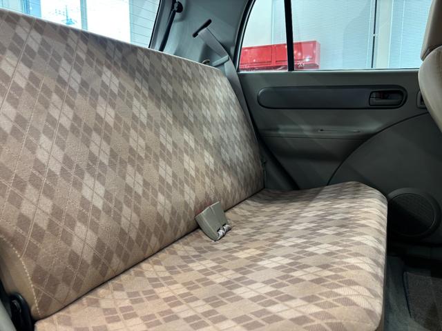 アルト アルト誕生30年記念車 ユーザー買取 キーレスエントリー MT 盗難防止システム CD 衝突安全ボディ エアコン パワーステアリング パワーウィンドウ(9枚目)