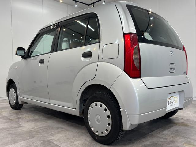 アルト アルト誕生30年記念車 ユーザー買取 キーレスエントリー MT 盗難防止システム CD 衝突安全ボディ エアコン パワーステアリング パワーウィンドウ(17枚目)