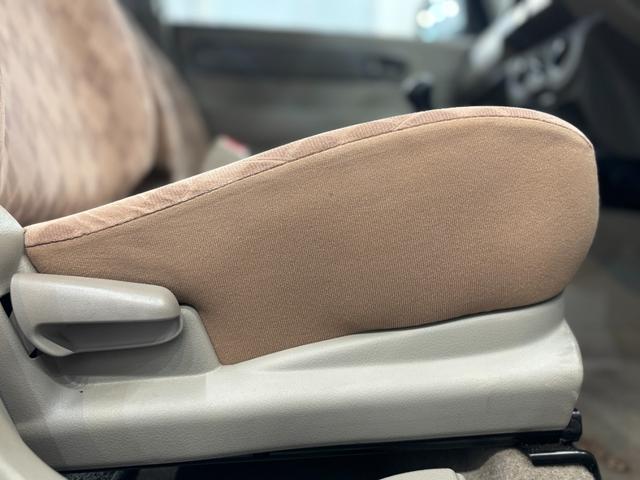 アルト アルト誕生30年記念車 ユーザー買取 キーレスエントリー MT 盗難防止システム CD 衝突安全ボディ エアコン パワーステアリング パワーウィンドウ(23枚目)