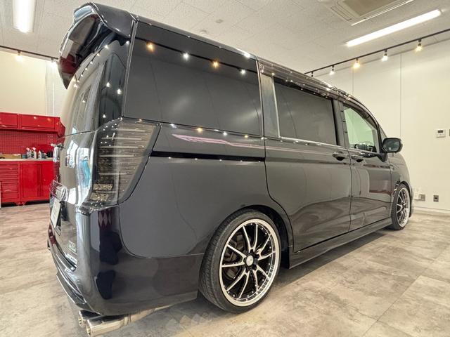 ステップワゴンスパーダ S ユーザー買取 ETC バックカメラ ナビ TV 両側電動スライドドア HID キーレスエントリー 電動格納ミラー 3列シート CVT CD DVD再生 記録簿 盗難防止システム 衝突安全ボディ(19枚目)