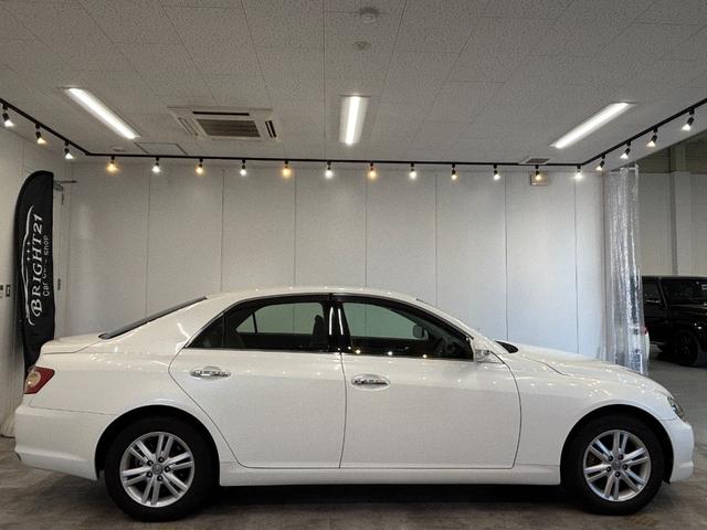 マークＸ ２５０Ｇ　Ｆパッケージスマートエディション　ユーザー買取　アルミホイール　ＨＩＤ　ＡＴ　スマートキー　電動格納ミラー　盗難防止システム　パワーシート　ＣＤ　記録簿　衝突安全ボディ　ＡＢＳ　エアコン（15枚目）