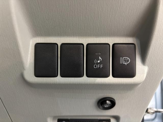 プリウスアルファ Ｇ　ユーザー買取　ＥＴＣ　バックカメラ　ナビ　ＴＶ　オートクルーズコントロール　アルミホイール　ヘッドライトウォッシャー　スマートキー　電動格納ミラー　ＣＶＴ　盗難防止システム　衝突安全ボディ　ＡＢＳ（10枚目）