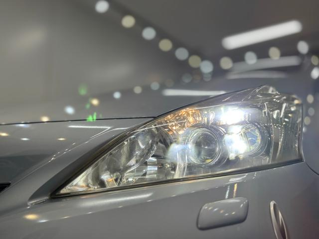 プリウスアルファ Ｇ　ユーザー買取　ＥＴＣ　バックカメラ　ナビ　ＴＶ　オートクルーズコントロール　アルミホイール　ヘッドライトウォッシャー　スマートキー　電動格納ミラー　ＣＶＴ　盗難防止システム　衝突安全ボディ　ＡＢＳ（23枚目）